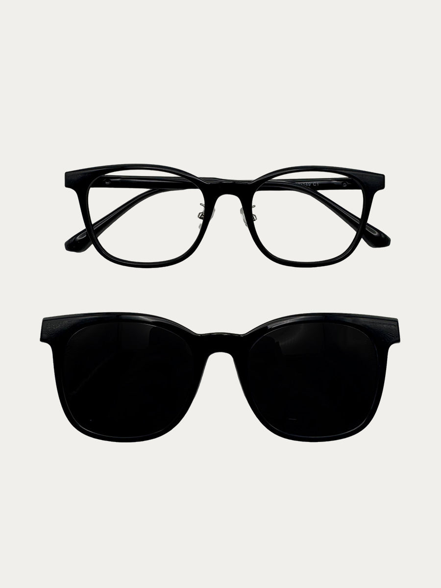 Daya in Gloss Black
