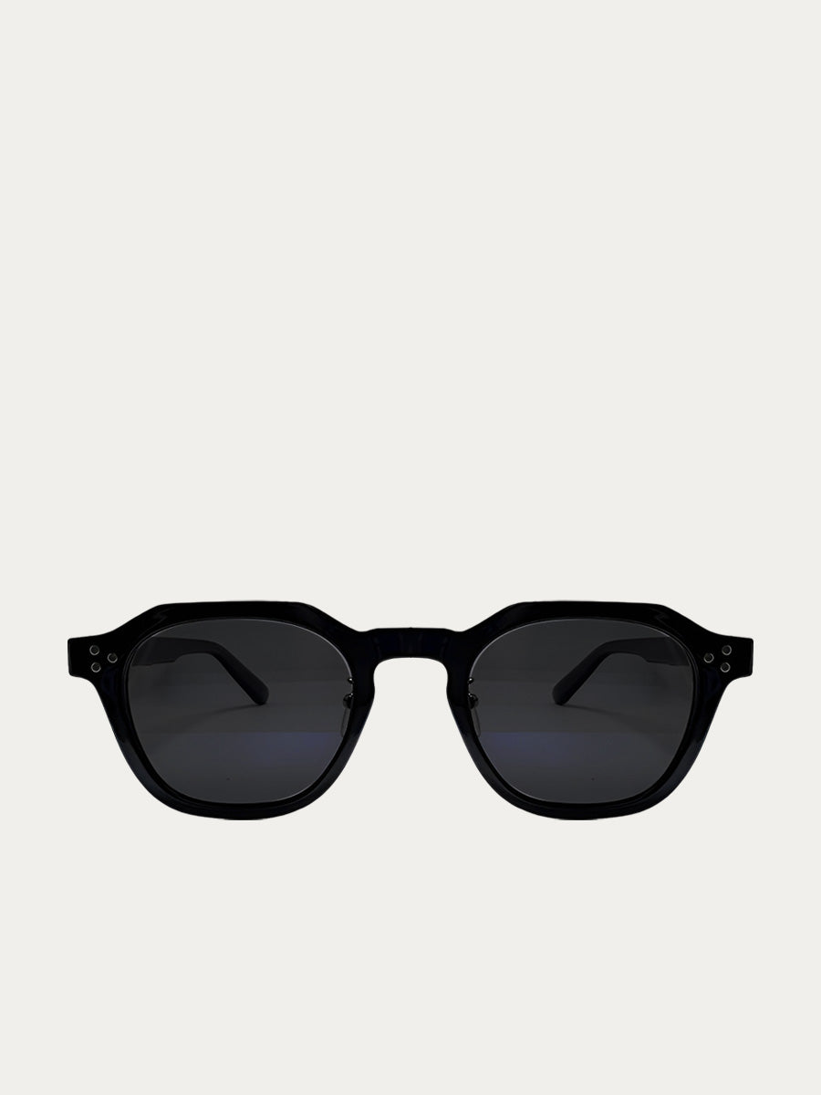 Glare in Gloss Black