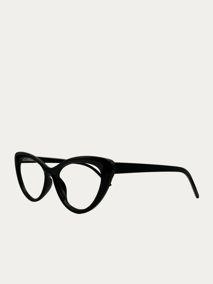 Vogue dalam Hitam Berkilat